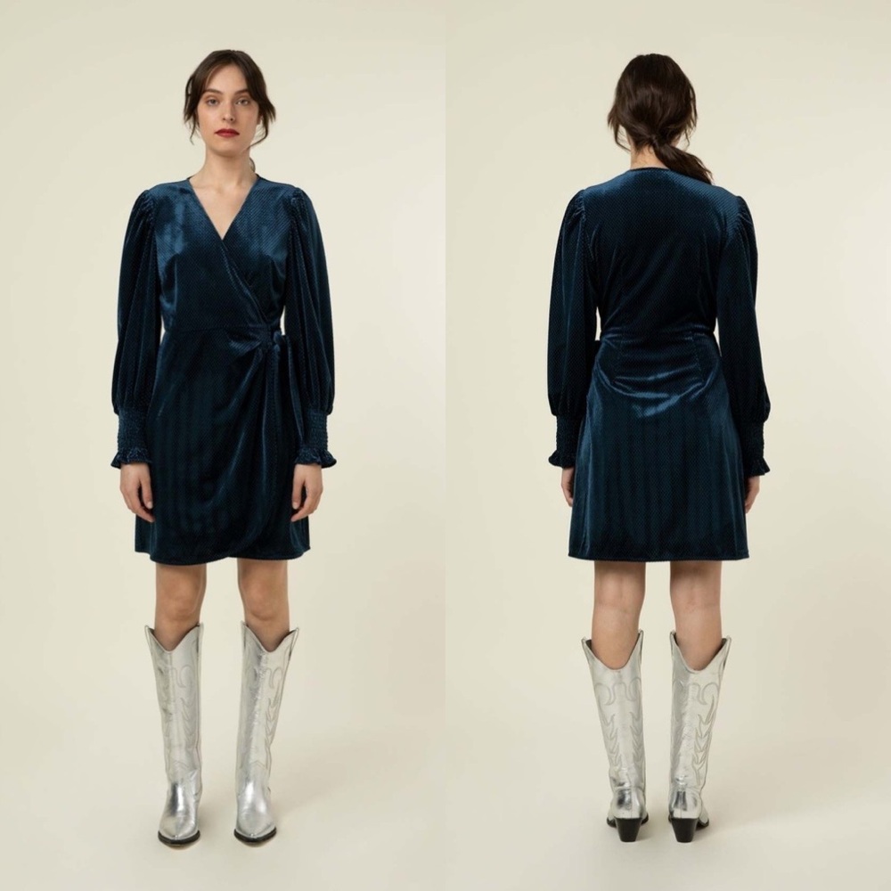 Like-new FRNCH Paris Bakhta Blue Velvet Smocked Sleeve Wrap Dress